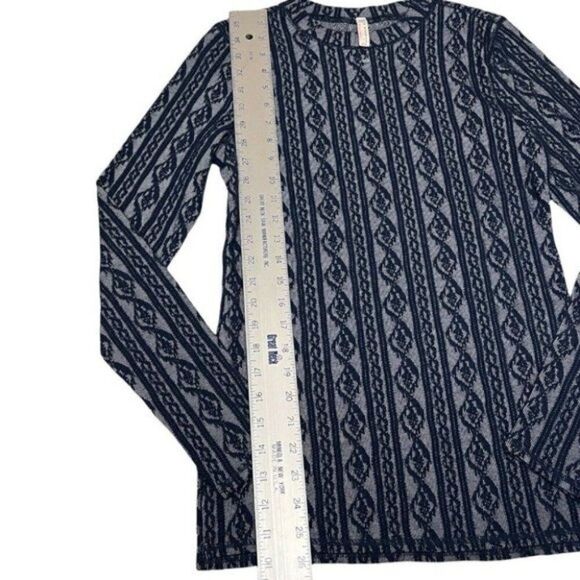 New Free People M Movement Pattern Top‎ Performance Yoga Run Gym Workout - Picture 3 of 11